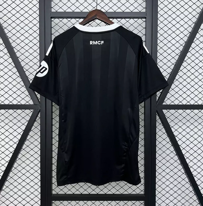 Camisa do Real Madrid Edição Especial Black 2025/2026 Masculino